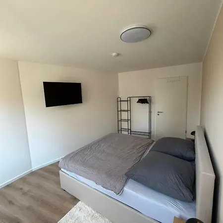 Apartment Schoenes Helles Im Zentrum Inklusive Parkplatz *