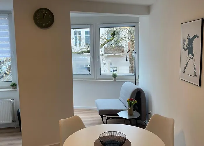 Schoenes Helles Im Zentrum Inklusive Parkplatz